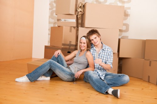 Flexible self storage solutions in Barnes for home and business
